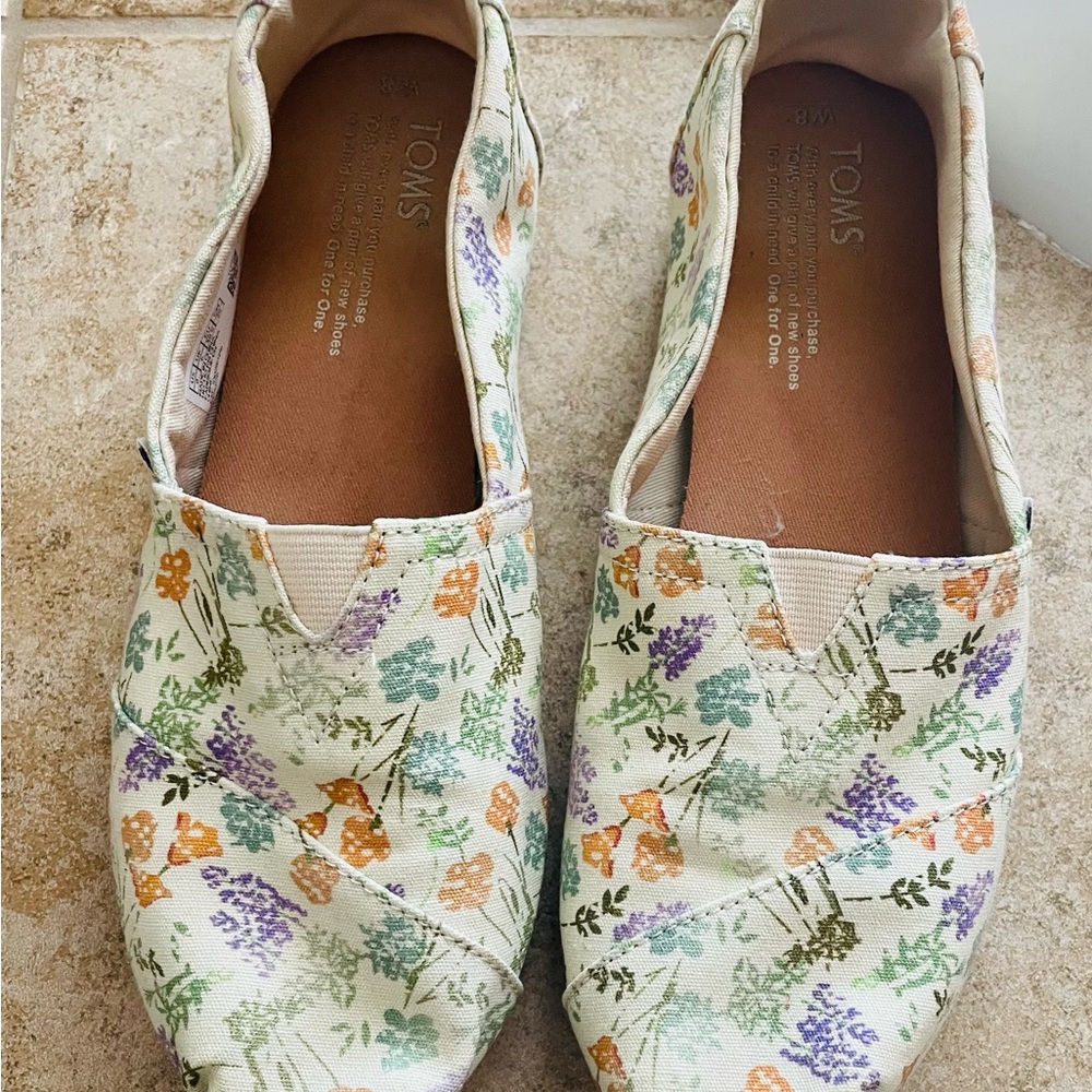 TOMS Women's Floral Canvas Flats - Cream, Purple, and Orange